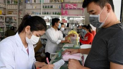 أستاذ ميكروبيولوجي: ارتفاع درجات الحرارة يحد من انتشار كورونا | فيديو