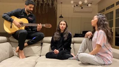 كارمن سليمان تغني 