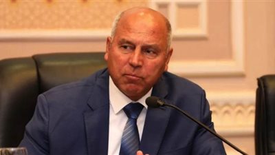 وزير النقل: الجلوس في المنزل عقوبة رئيس هيئة المترو في حالة واحدة