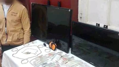 ضبط مزارع سرق مشغولات ذهبية ومبلغا ماليا من داخل منزل مواطن بأسيوط