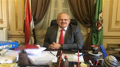 الخشت: جامعة القاهرة تنتج 5 أطنان مطهرات يوميًا بأسعار اقتصادية