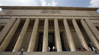 2 يونيو.. الحكم على مدير بالضرائب وأخرين بتهمة الرشوة