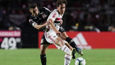 ريال مدريد يراقب 