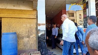 غلق مقهيين لتقديمهما الشيشة بطوخ