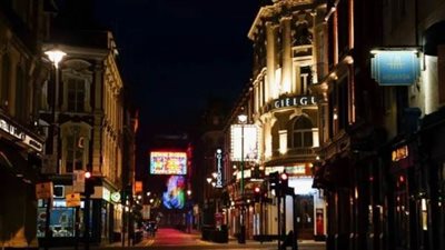 أحياء مخيفة وشوارع فارغة.. هذا ما فعله كورونا بقلب أوروبا النابض | صور