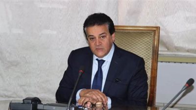 المجلس الأعلى للجامعات ينفي إلغاء الفصل الدراسي الثاني