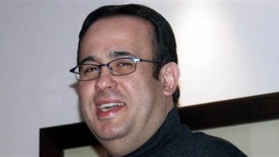 محافظ بورسعيد عن الطبيب 