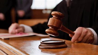 إحالة شخصين للمحاكمة بتهمة الشروع في قتل جارهم بحدائق القبة