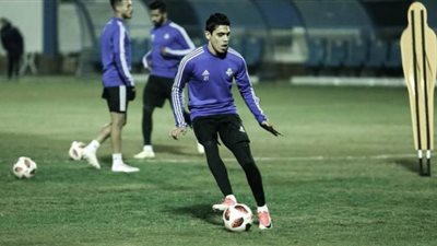 مدافع بيراميدز يدخل حسابات الأهلي