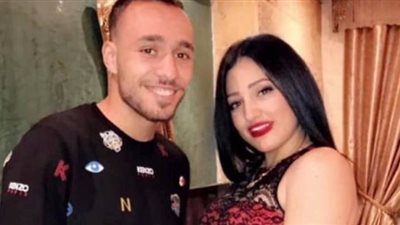 محمد عنتر ودينا الحلو يشاركان بفيديو 