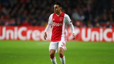 بعد استفاقته من الغيبوبة.. أياكس يلغي عقد عبد الحق نوري