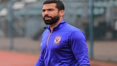 محمد يوسف ينتقد موقف أحمد فتحي في التجديد للأهلي