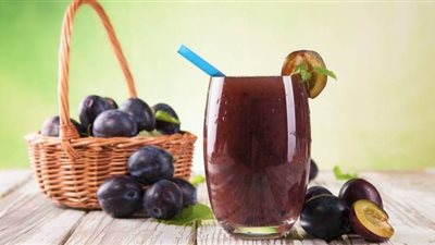 طريقة عمل عصير البرقوق