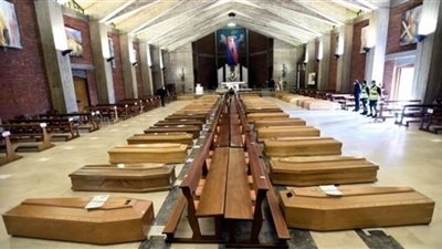 السيناريو الأسوأ.. بريطانيا تستعد بثلاجة عملاقة لحفظ جثث ضحايا كورونا