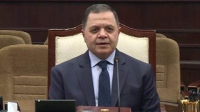 وزير الداخلية يكافئ 704 شرطيين لجهودهم المتميزة فى تحقيق رسالة الأمن