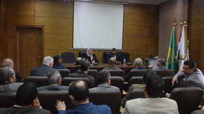 جامعة بنها: تخفيف أعداد الإداريين لايؤثر على تحقيق الانضباط