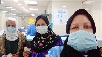 عائدة من العمرة.. سلوى رفقي مصابة بكورونا تروي قصة شفائها | فيديو