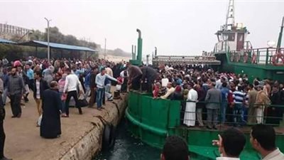 منعا للتكدس.. مواعيد جديدة لمعديات قناة السويس