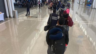 طائرة مصر للطيران تقلع من واشنطن لعودة العالقين المصريين