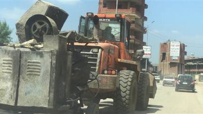 رفع 7 آلاف و300 م3 قمامة ومخلفات من المقالب العشوائية بالشرقية