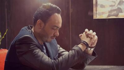 رامي رفعت يدعو للتفاؤل في أغنية 