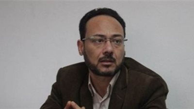 خبير: السوق يمر بمرحلة تجميع والأسهم القيادية عاجزة عن الصعود