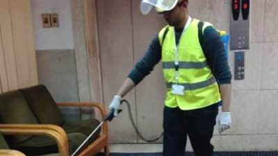 حي السيدة زينب يقود حملة لتعقيم المقر الرئيسي لوزارة العدل | صور 