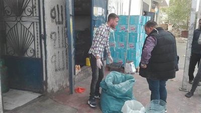 ضبط ٣٩٦ عبوة أغذية منتهية الصلاحية بشرم الشيخ | صور