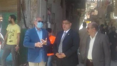 إزالة سور سوق الخميس لتوسعة شارع الحرية بالمطرية | صور 