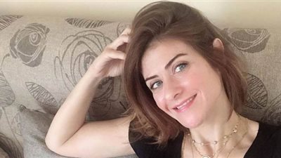 هيدي كرم تتعرض للإحراج من الجمهور بسبب فيديو 