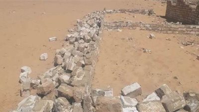 إزالة وإيقاف بناء 5 حالات مخالفة في ملوي والعدوة بالمنيا | صور