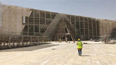 بعد تأجيل افتتاحه.. الآثار: استمرار العمل بالمتحف المصري الكبير وفقا لإجراءات مواجهة كورونا