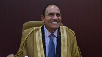 القارئ أحمد نعينع يوجه رسالة للمواطنين عن كورونا