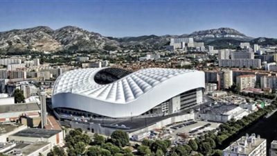 مرسيليا يضع ملعبه تحت تصرف السلطات الصحية بفرنسا بسبب كورونا