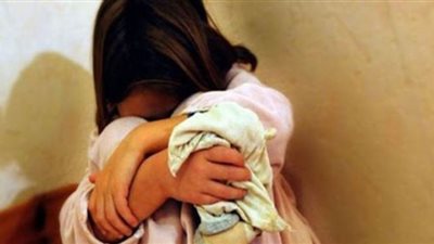 والد الطفلة ضحية تعذيب والدتها: 