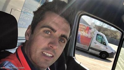 كورونا يجبر طيارا بريطانيا على العمل في 