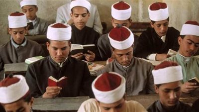 المعاهد الأزهرية يوضح حقيقة تحديد موضوعات مشروعات 