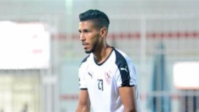 أوناجم يخوض تدريبات علي بحر المغرب | فيديو