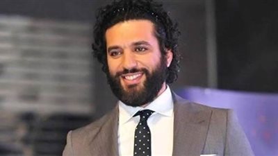 البوستر الأول لـ