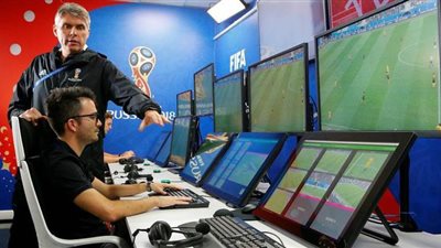 مفاجأة.. إيطاليا تدرس إلغاء تقنية الـVAR في حالة اسئناف الدوري