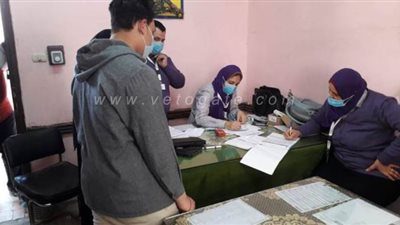 تسليم 24 ألف شريحة تابلت لطلاب الصف الأول الثانوى بالمنوفية