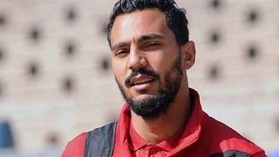 مسعد عوض: قلة خبرتي حرمتني الاستمرار بالأهلي واستراكا سبب رحيلي من سموحة