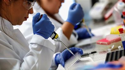 روسيا تبدأ التجارب السريرية لأدوية فيروس كورونا