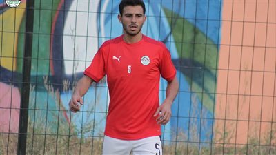 حمدي فتحي يقترب من تشكيلة منتخب مصر أمام كوت ديفوار 