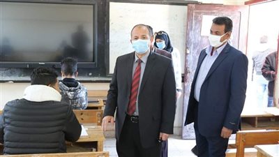  وكيل  تعليم قنا يجتمع بلجنة التغذية المدرسية بالمديرية