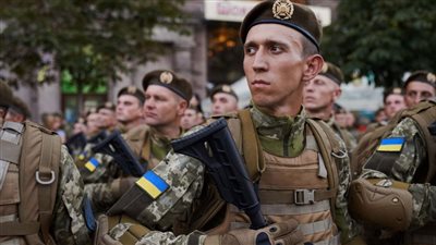 مقتل جندي أوكراني في شرق أوكرانيا على يد القوات الموالية لروسيا