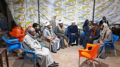  ندوات وعظ وإرشاد للشباب في المقاهي البلدية بنجوع الأقصر | صور