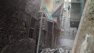 انهيار عقار سكني في حدائق القبة دون إصابات| صور