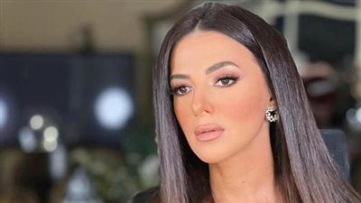 دنيا سمير غانم توجه رسالة مؤثرة لروح والديها