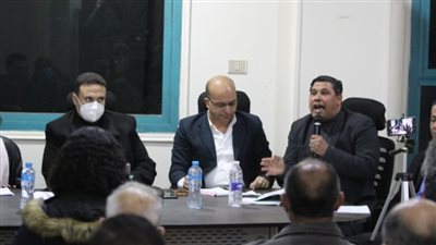 ندوة عن قانون التأمينات والمعاشات بحزب العدل 